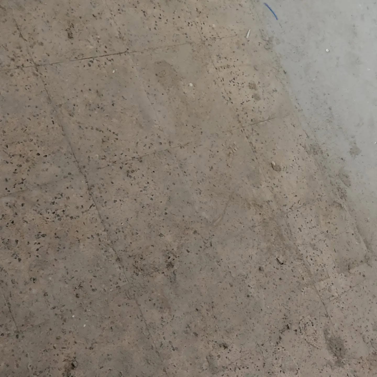 KKTC beton taşlama ve beton silim çalışması, profesyonel zemin yenileme, KKTC mermer silim, KKTC beton silim, Kıbrıs mermer silim, Kıbrıs beton silim ve beton cilalama uygulaması