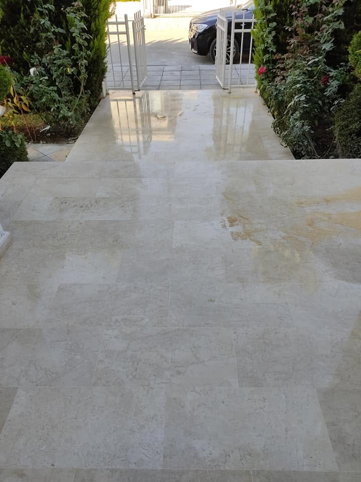 Lefkoşa mermer cilalama uygulaması, parlak ve temiz mermer zemin görünümü, KKTC mermer silim, KKTC beton silim, Kıbrıs mermer silim, Kıbrıs beton silim ve beton cilalama uygulaması