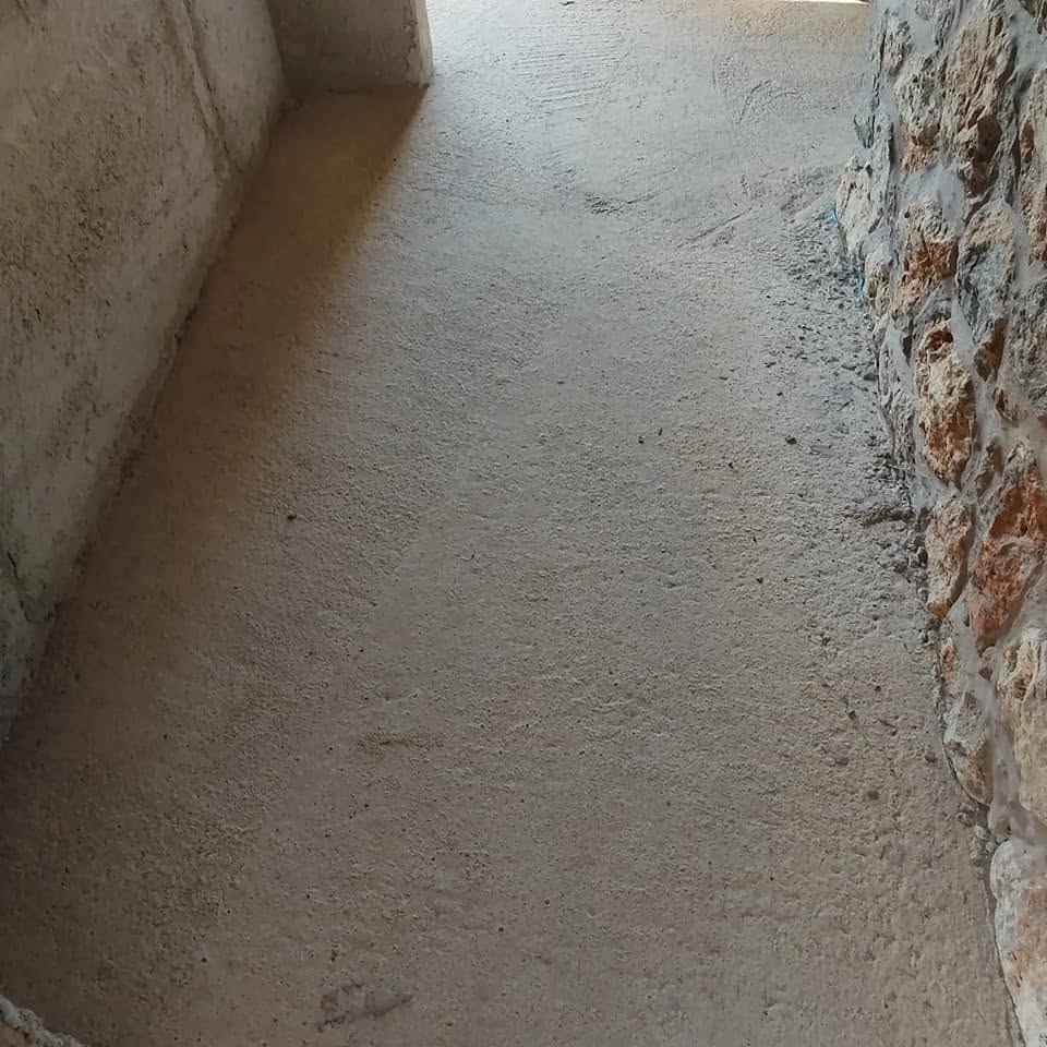 Lefkoşa mermer cilalama uygulaması, parlak ve temiz mermer zemin görünümü, KKTC mermer silim, KKTC beton silim, Kıbrıs mermer silim, Kıbrıs beton silim ve beton cilalama uygulaması