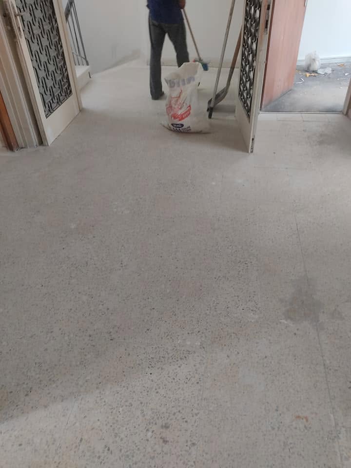 Kıbrıs mermer silim hizmeti, çizilmiş ve matlaşmış mermer yüzey yenileme, KKTC mermer silim, KKTC beton silim, Kıbrıs mermer silim, Kıbrıs beton silim ve beton cilalama uygulaması